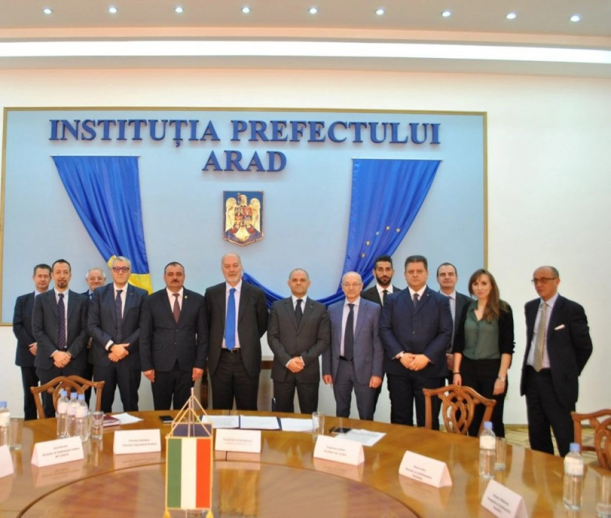 Ambasadorul Italiei s-a întâlnit cu subprefectul Aradului