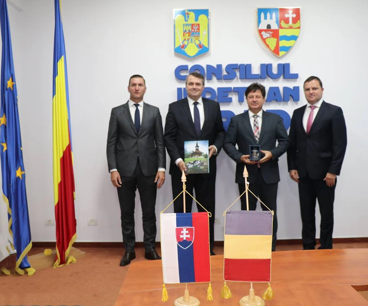Ambasadorul Republicii Slovace s-a întâlnit cu președintele CJA