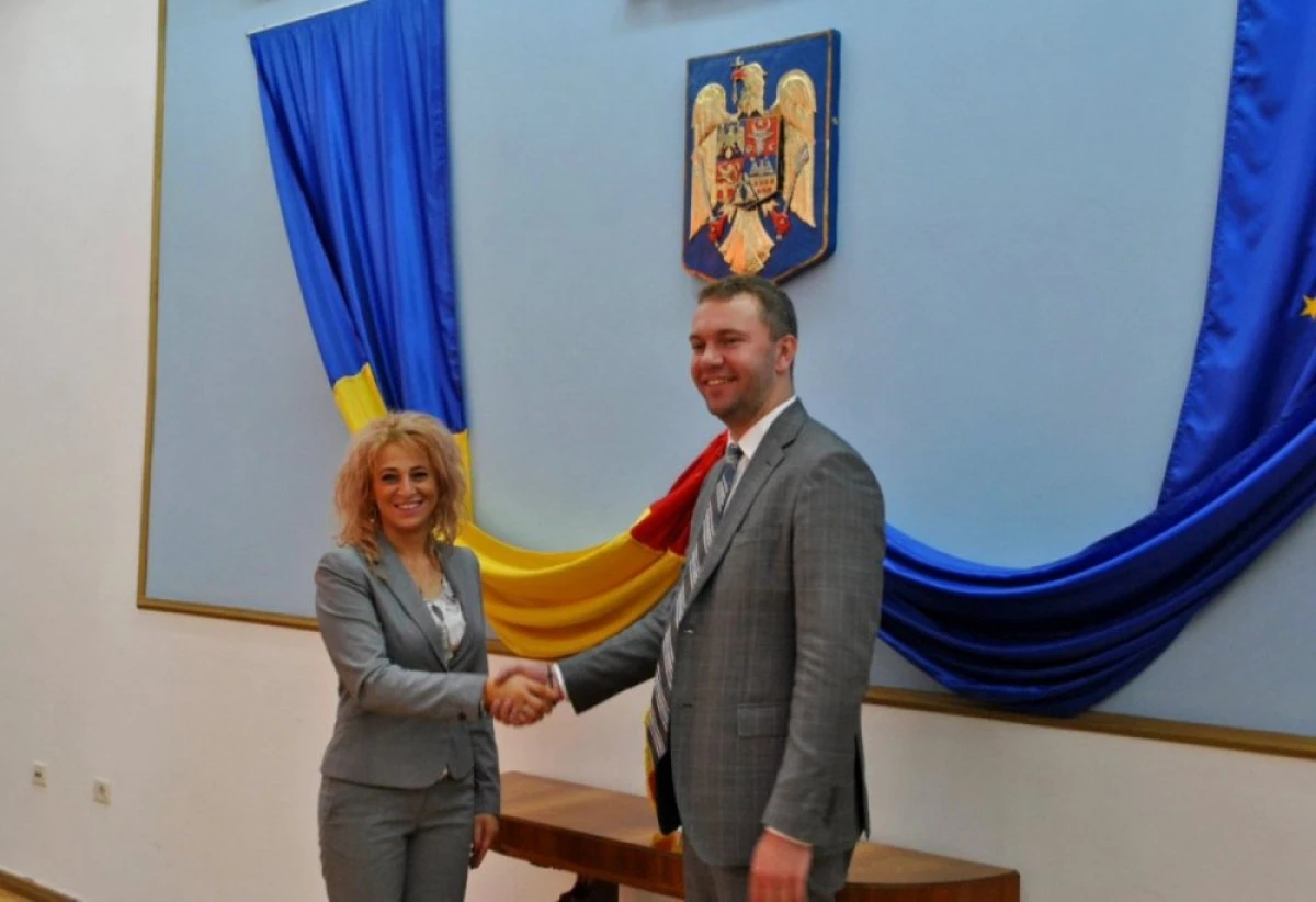 Ambasadorul Ucrainei la București, în vizită la Prefectura Arad