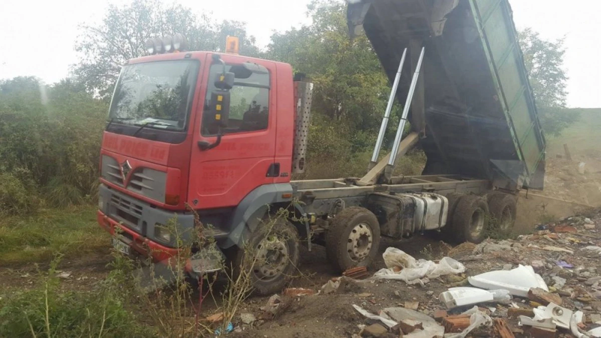 AMENDĂ PENTRU DEPOZITAREA ILEGALĂ DE DEŞEURI ÎN SÂNICOLAU MIC