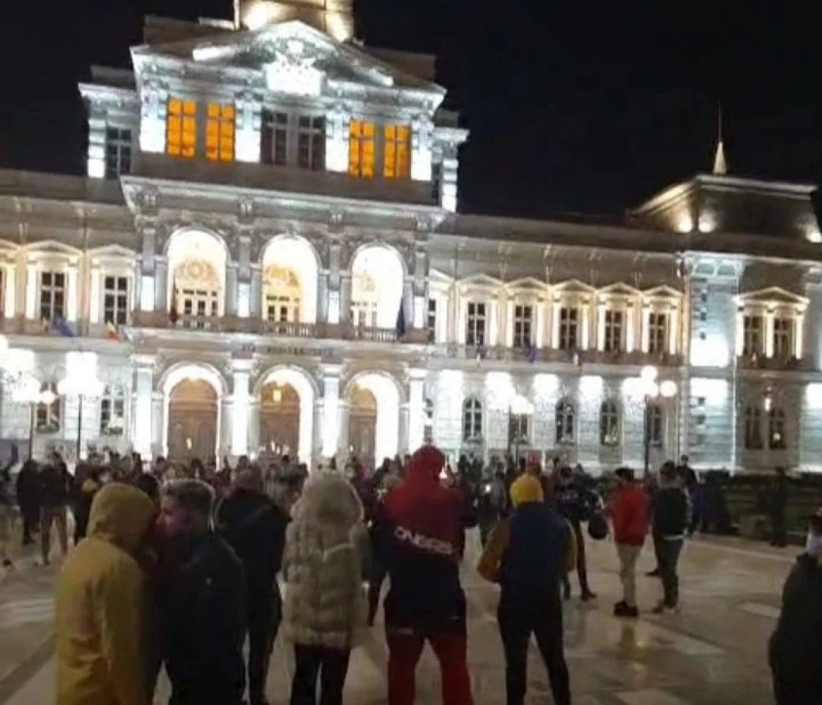 Amenzi de peste 7.000 lei pentru protestatari