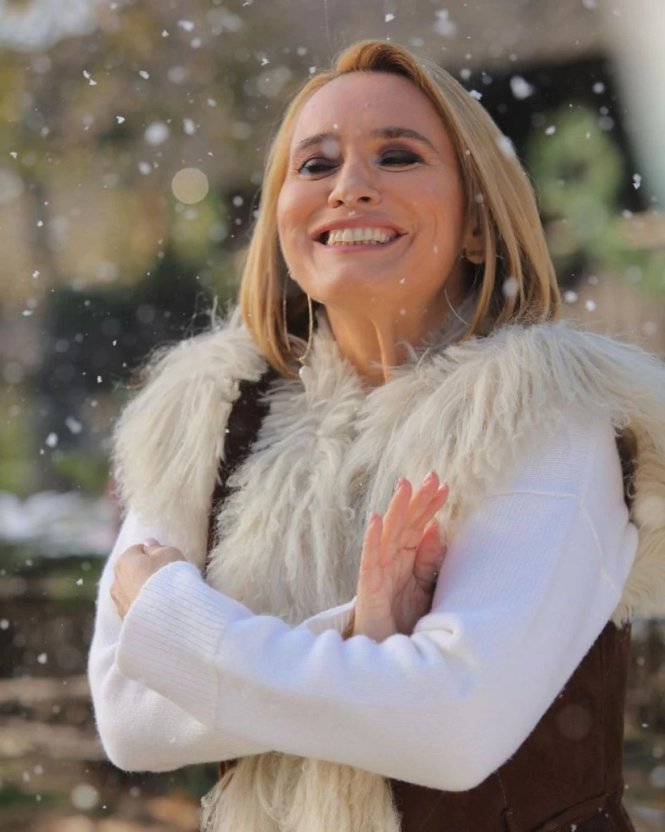 Andreea Esca, amintiri din copilărie. Prezentatoarea, dată afară din casă