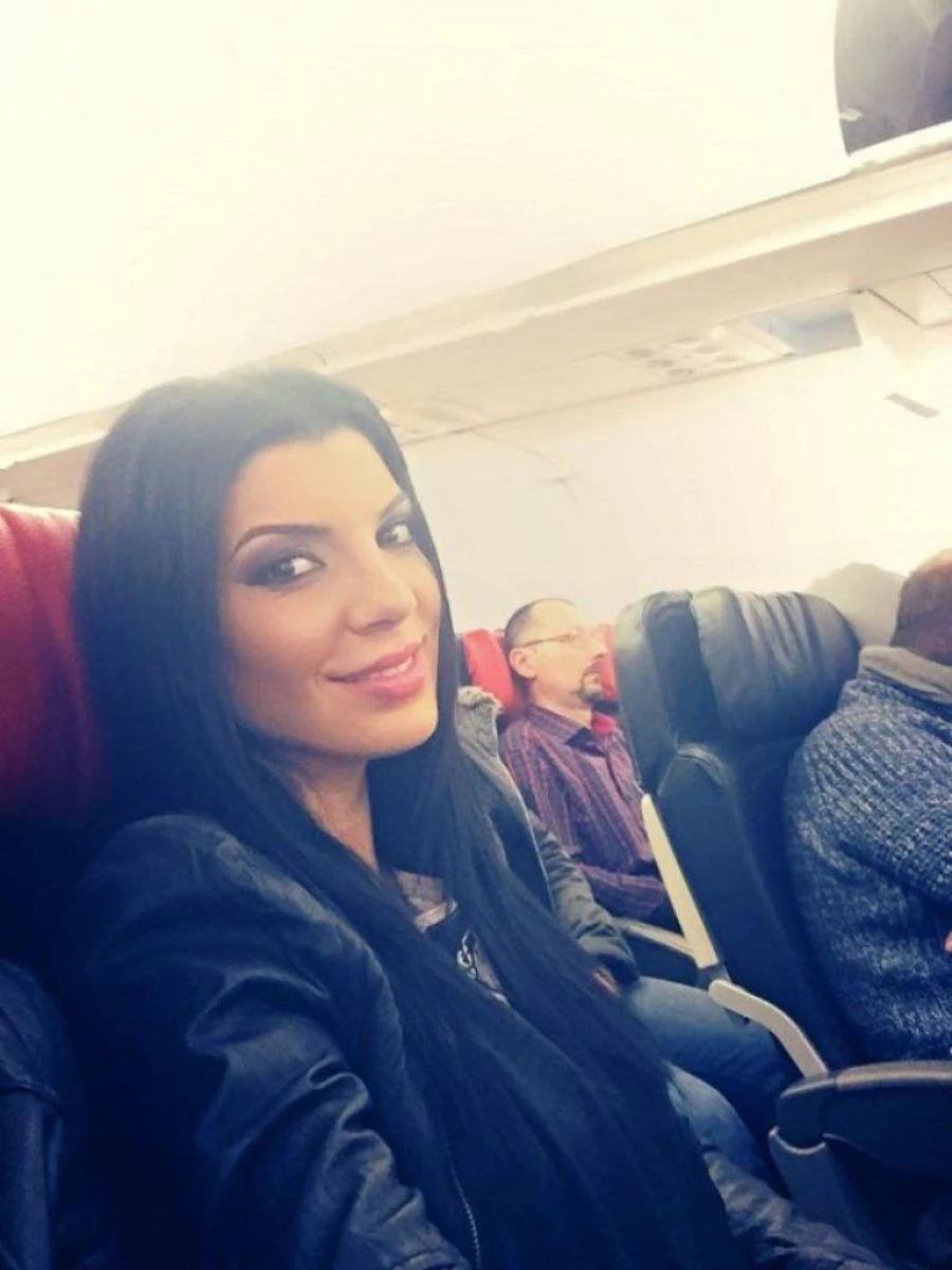 ANDREEA TONCIU ISI FACE O NOUA OPERATIE? A PLECAT PE ASCUNS DIN TARA