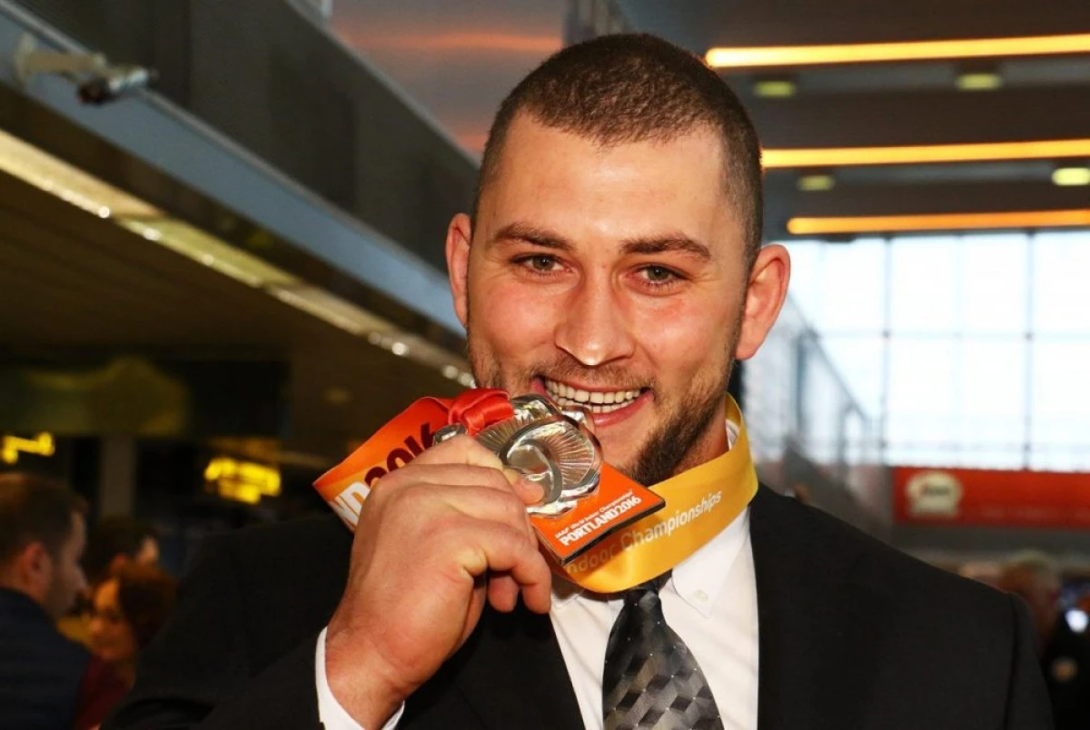 ANDREI GAG SI-A PREZENTAT MEDALIA MONDIALA: „AM MUNCIT MULTI ANI PENTRU ACEASTA PERFORMANTA”