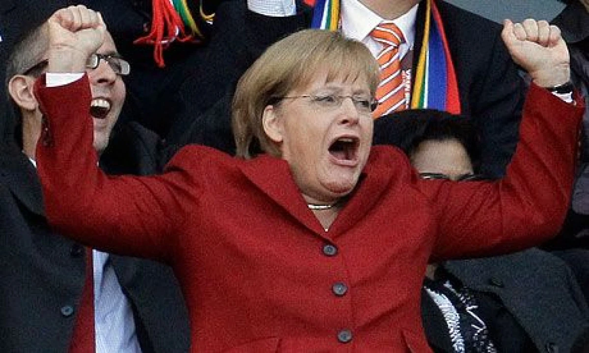 ANGELA MERKEL VA ASISTA LA CEA DE-A TREIA SA CUPA MONDIALA DE FOTBAL