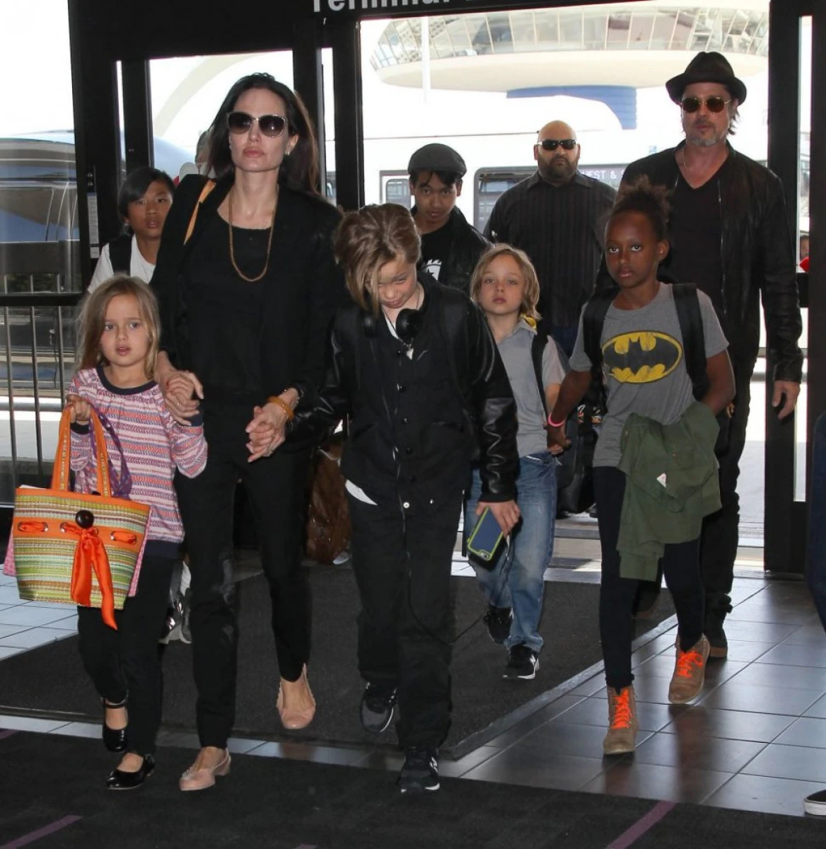 Angelina Jolie și Brad Pitt, în relații cordiale din nou