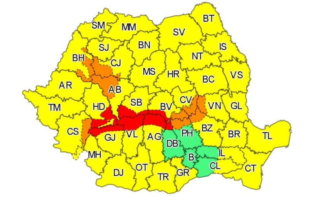 ANM: Cod roşu de vânt puternic în 7 judeţe, Cod portocaliu în 10 judeţe şi Cod galben în aproape toată ţara