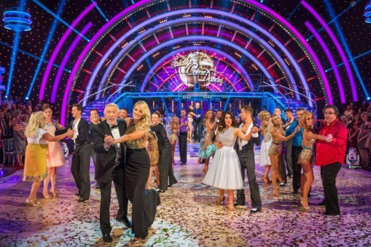 ANTENA 1 A ACHIZITIONAT DANCING WITH THE STARS