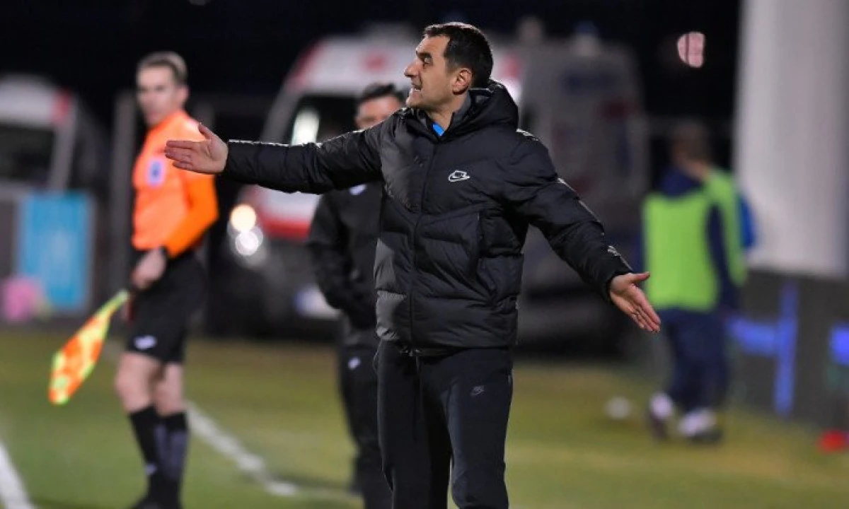 Antrenorul Viitorului: "Meciul cu UTA e ca o finală!" Trupa lui Hagi se va antrena la Felnac
