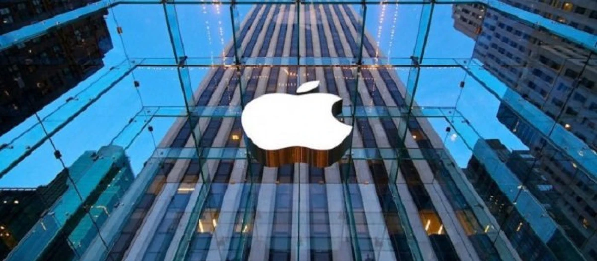 Apple a anunțat că va afișa prețurile din magazinele digitale în lei