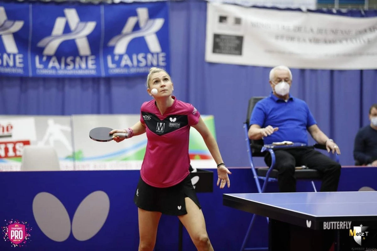 Arădeanca Daniela Dodean şi Adina Diaconu, la un pas de finală în Pro Dames! (FOTO)