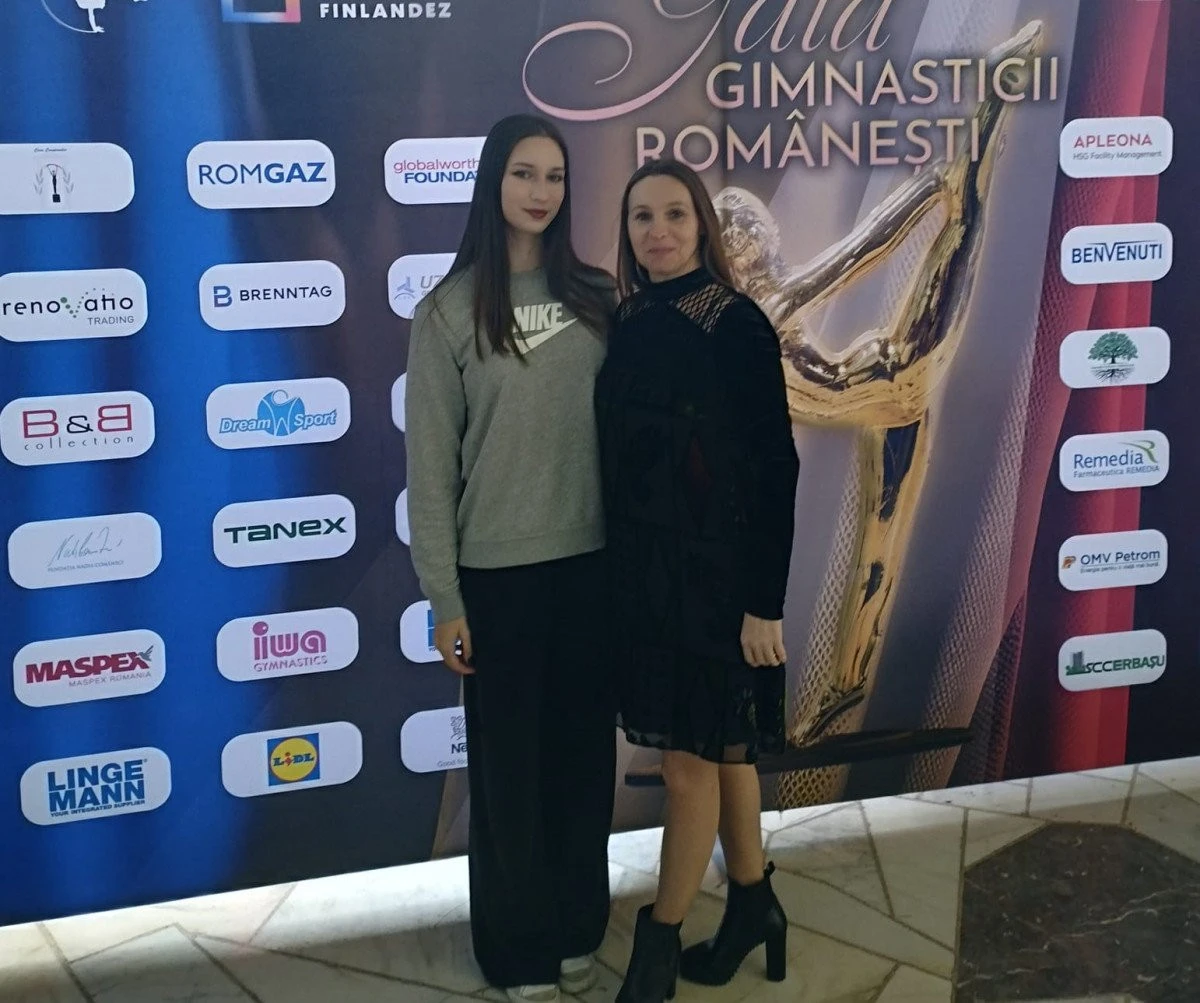 Arădeanca Melissa Fărcuța a fost desemnată cea mai bună junioară din țară la gimnastică aerobică!