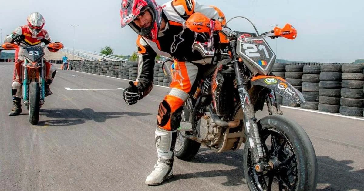 Arădeanul Attila Gergely, campion naţional la clasa amatori din supermoto