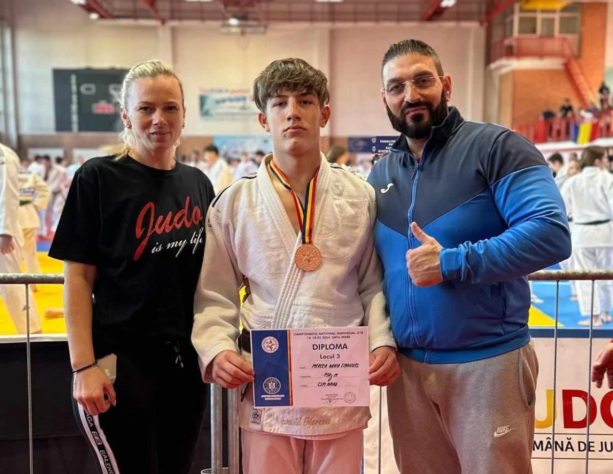 Arădeanul David Mercea a luat bronzul pe tatami, la Campionatul Național U18