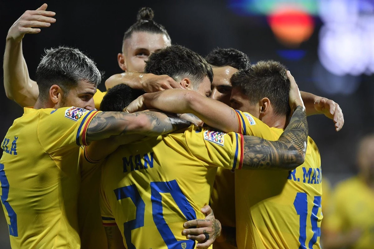 Arădeanul Dennis Man a luminat revenirea lui Mircea Lucescu la națională! România a învins în Kosovo cu 3-0