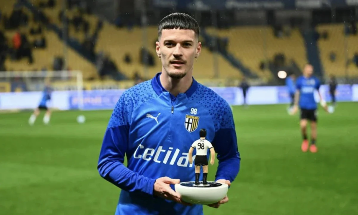 Arădeanul Dennis Man - marcator și MVP cu Brescia, la meciul 100 în tricoul Parmei!