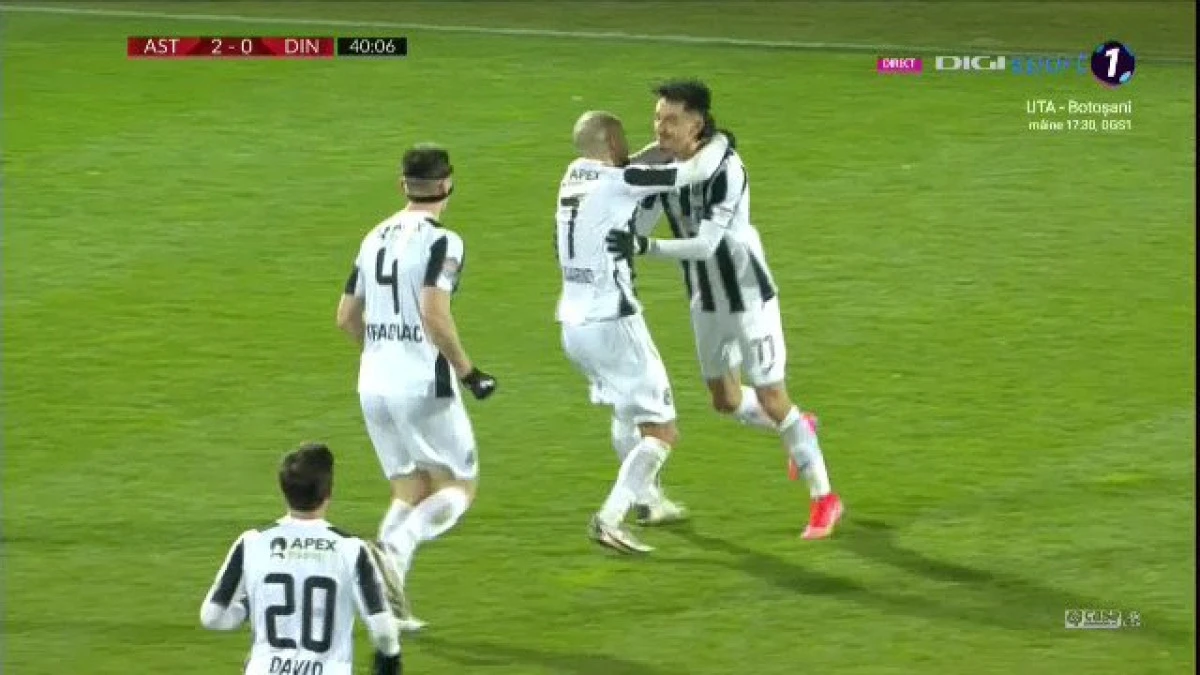 Arădeanul Stahl, marcator cu Dinamo! UTA poate veni, astăzi, la trei puncte de play-off
