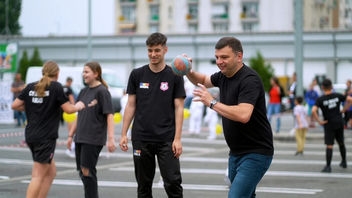 Arădenii din Vlaicu s-au bucurat de Caravana Sportului!