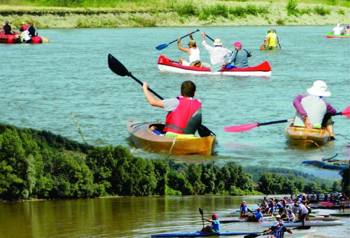 ARĂDENII SUNT INVITAŢI LA MARATONUL NAUTIC PE MUREŞ