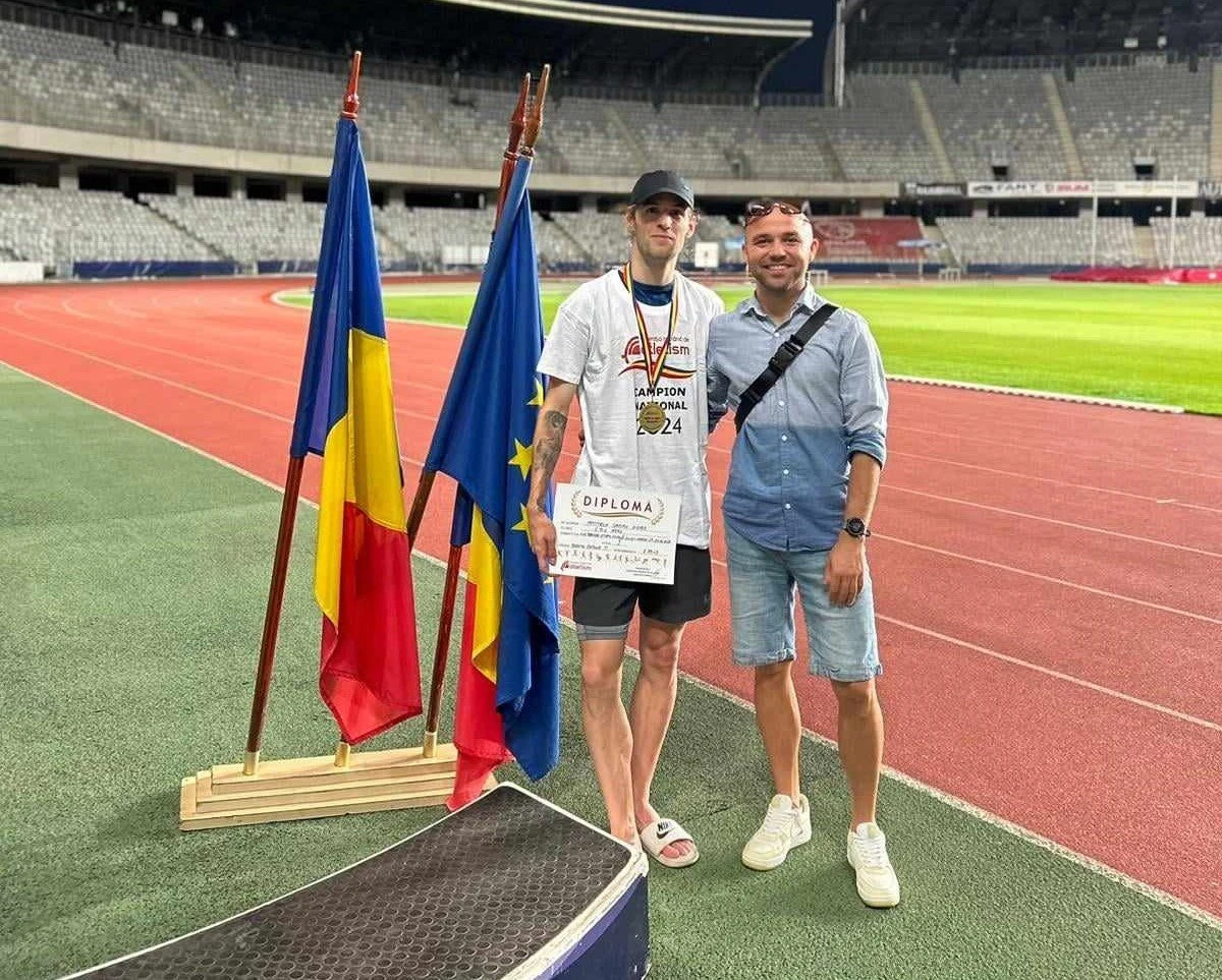 Aradul a fost în top la Naționalele de atletism ale seniorilor: cinci titluri și în total șapte medalii, „studenții” Coman și Lătărețu au făcut „dubla”! (FOTO)