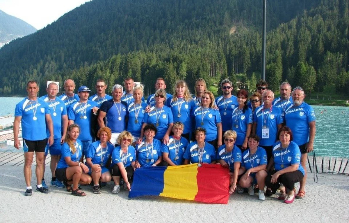 ARADUL A FOST IN TOPUL EUROPEAN LA DRAGON BOAT! (FOTO)
