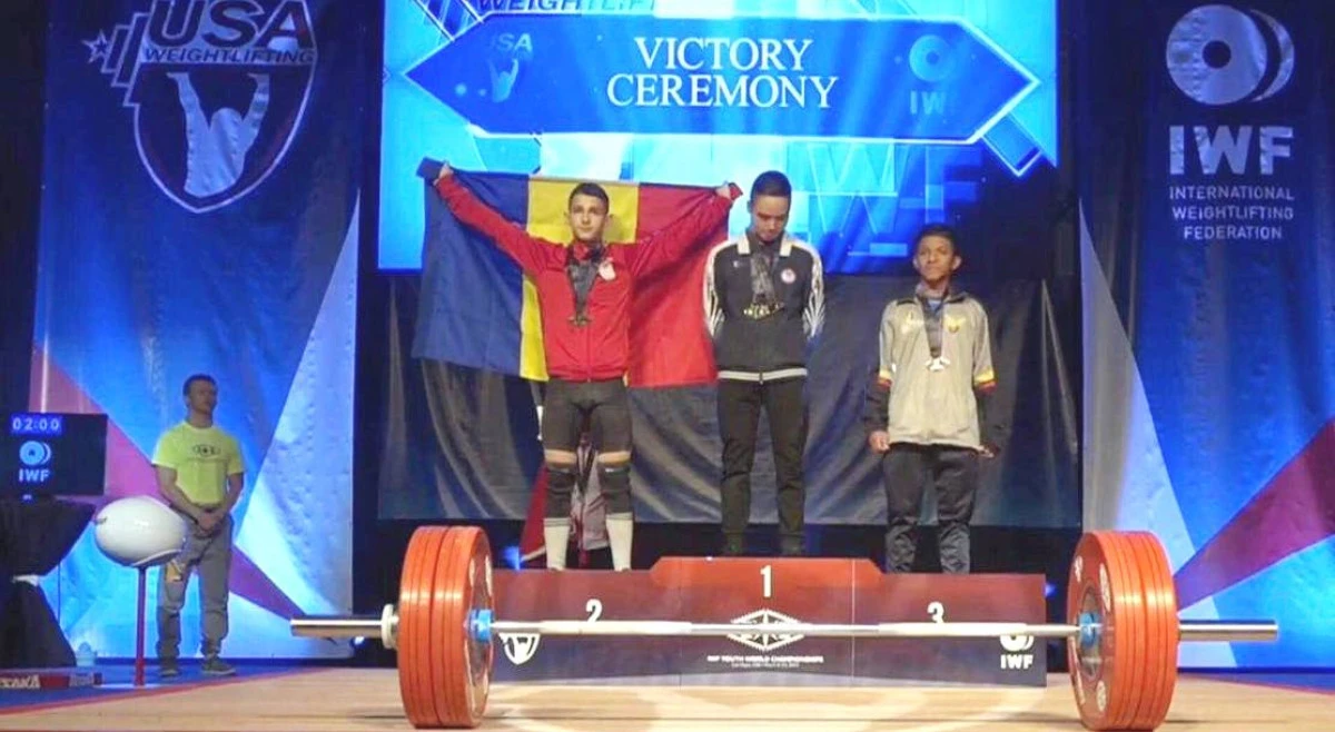 Aradul are triplu medaliat mondial la haltere!