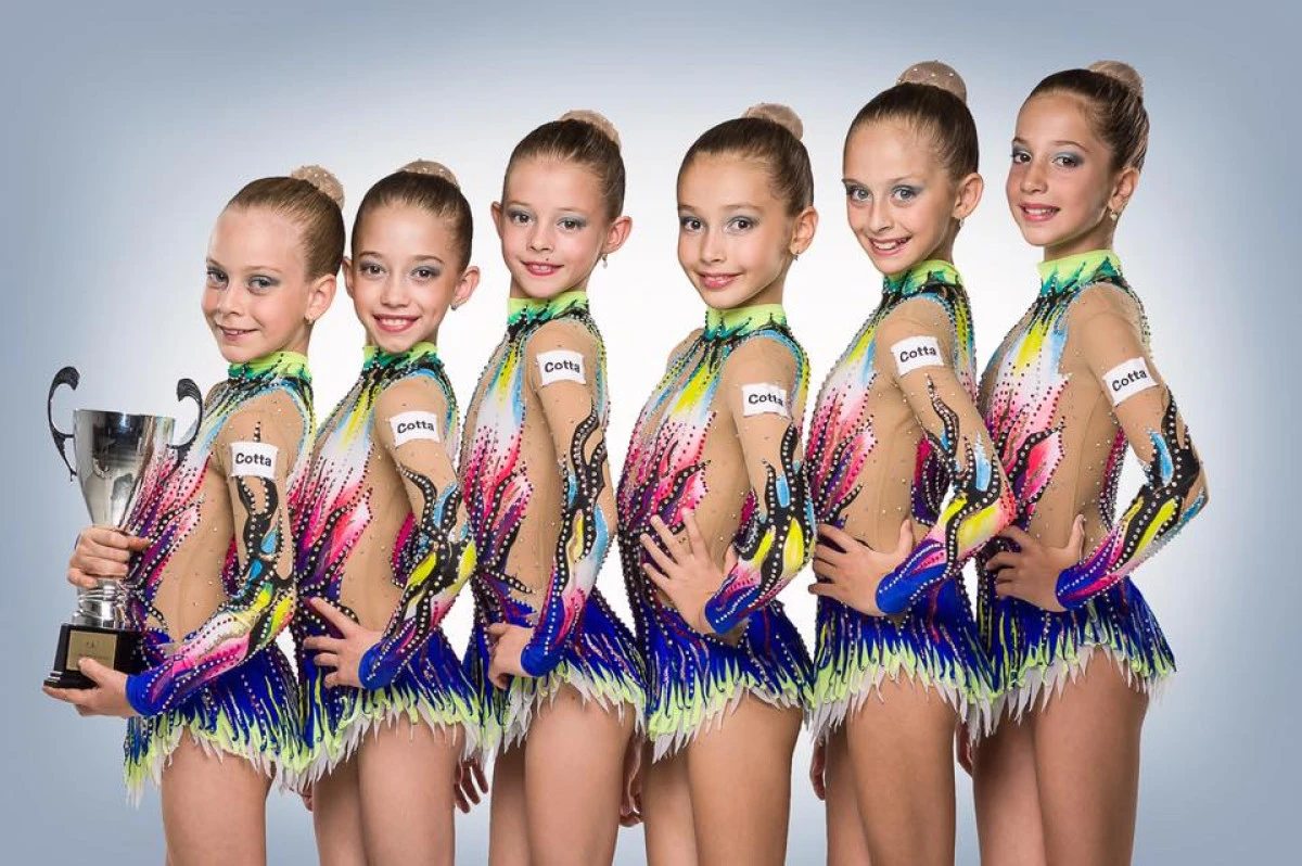 Aradul dă cinci gimnaste pentru centrul olimpic de junioare la ritmică!
