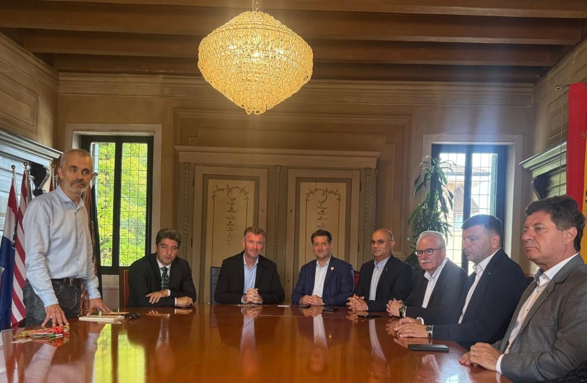 Aradul reia legăturile cu Verona, în administrație, viticultură și educație