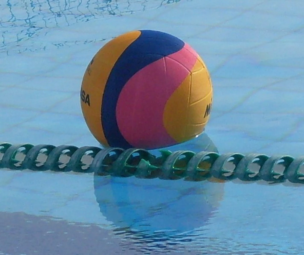 Aradul revine, de joi, în poloul juvenil competiţional