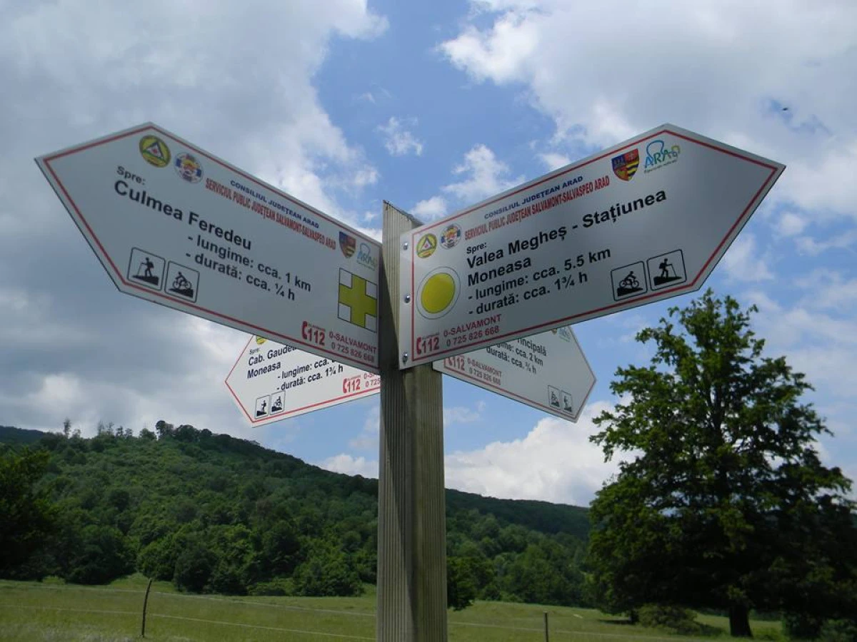 Aradul va avea hărți ale principalelor trasee turistice din județ
