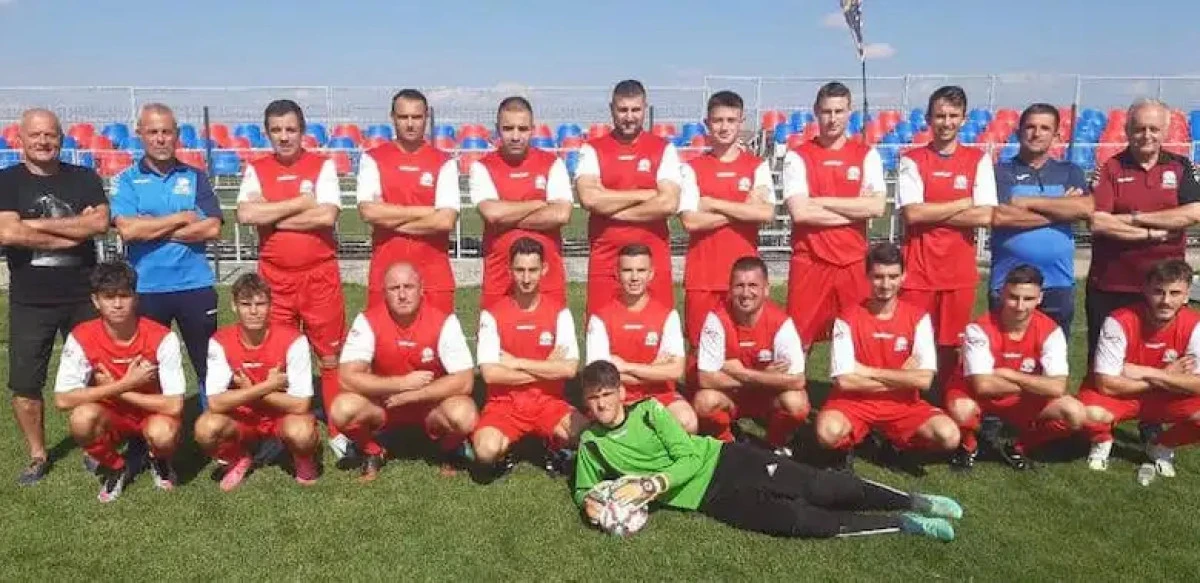 Arbitrii arădeni au pus mâna pe trofeul Patrulaterului Prieteniei la fotbal