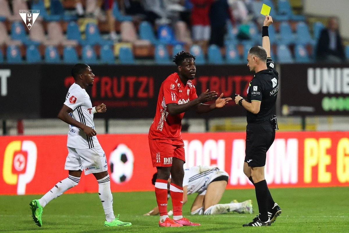 Arbitrul singurei victorii externe a „roș-albilor” fluieră în CFR Cluj - UTA!