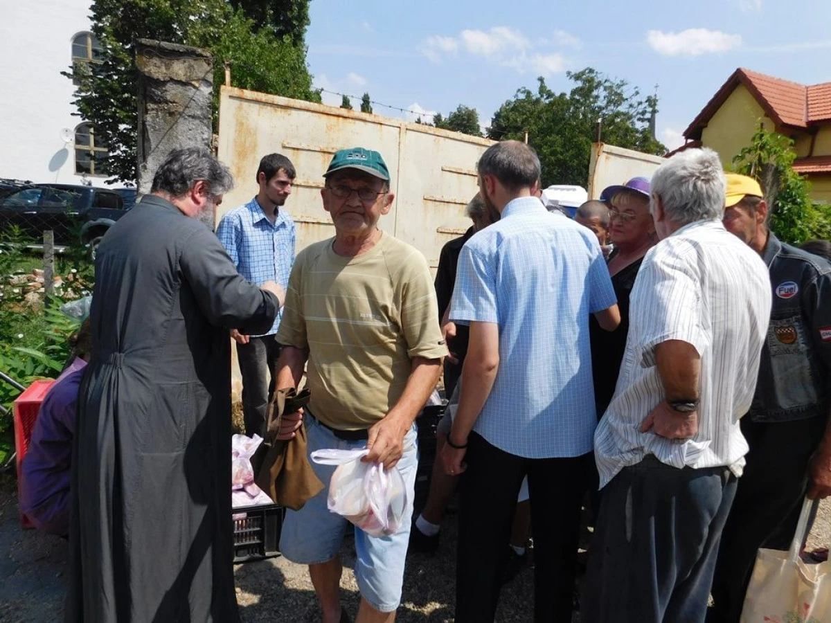 ARHIEPISCOPIA ARADULUI SPRIJINĂ FAMILIILE DEFAVORIZATE DIN ARAD