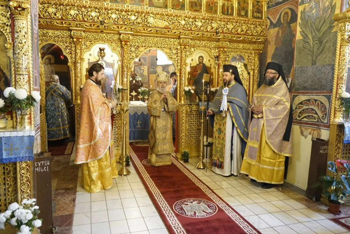 Arhiepiscopul Aradului a fost prezet la hramul bisericii istorice a Mănăstirii Hodoş-Bodrog