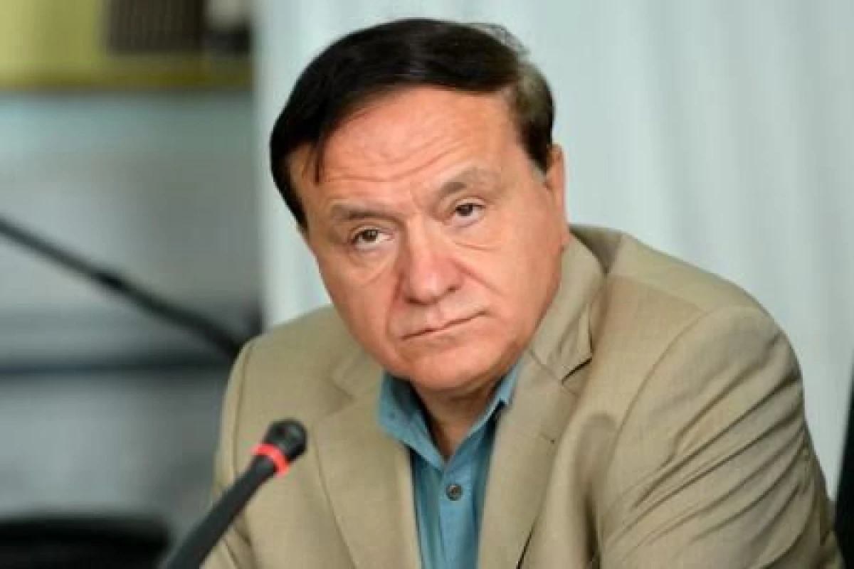 ARISTOTEL CANCESCU RAMANE IN AREST LA DOMICILIU