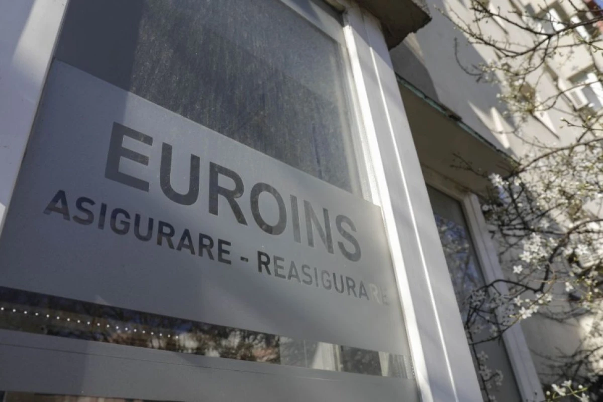 Asigurările Euroins expiră astăzi. Aproximativ 800.000 de șoferi ar putea fi amendați dacă nu încheie o nouă poliță