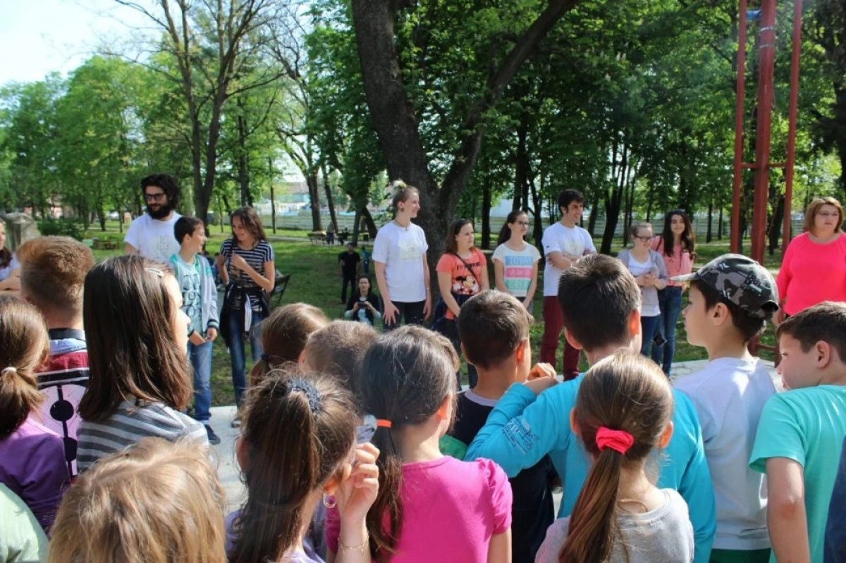 ASOCIAŢIA SIRINIA A ORGANIZAT UN EVENIMENT INTERCULTURAL LA INEU