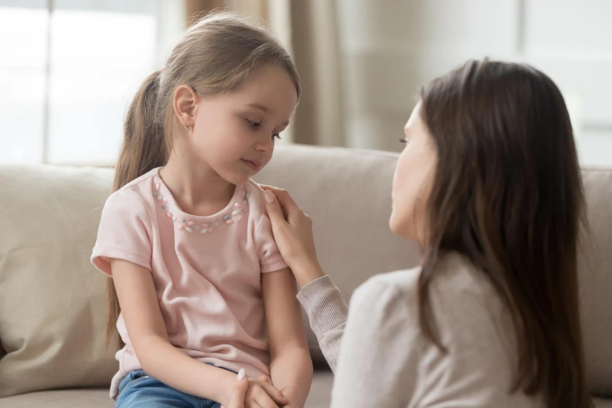 Asociaţii de psihologi, educatori şi părinţi au cerut guvernului italian să permită copiilor o oră în aer liber