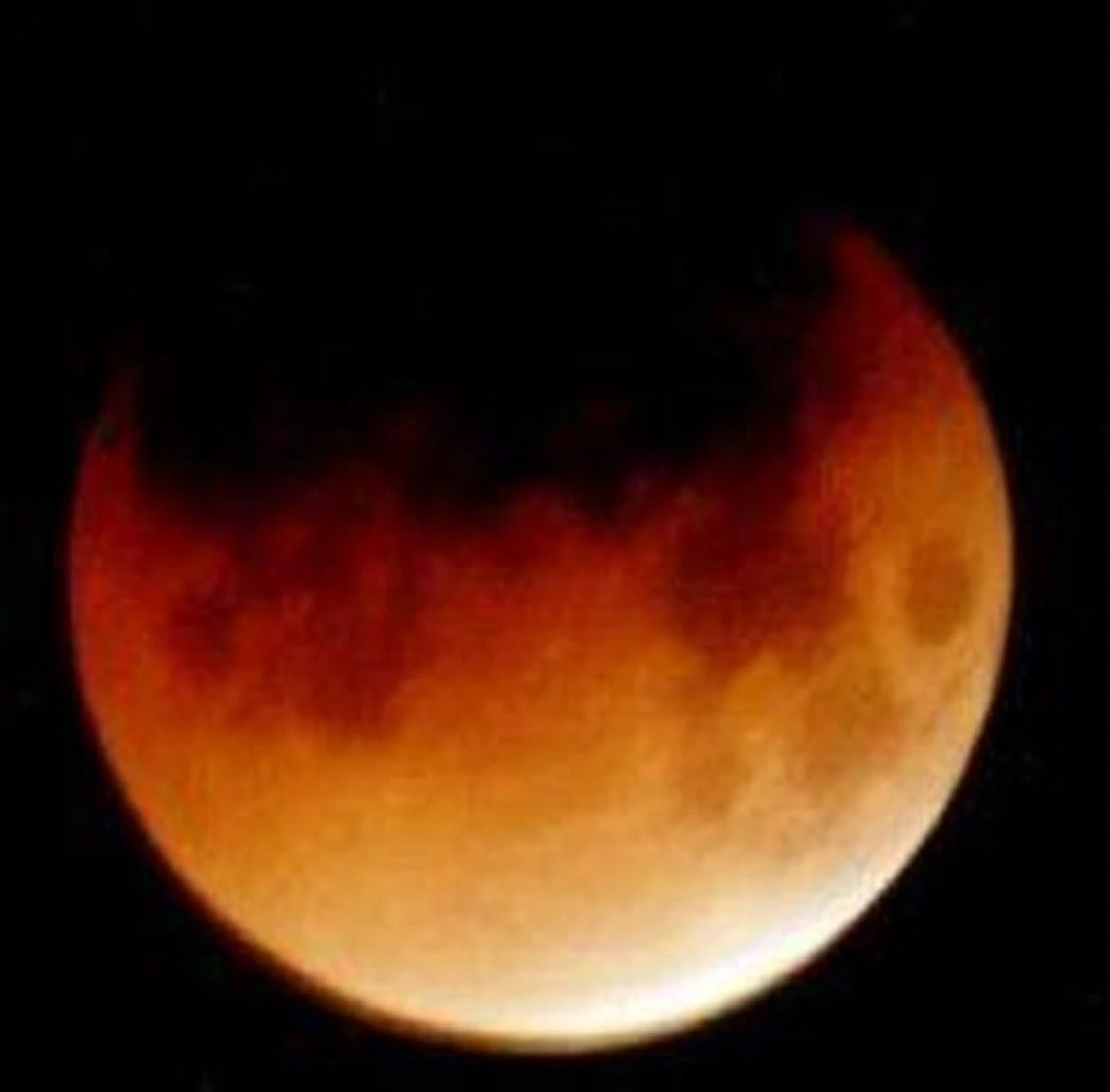 Astăzi va avea loc o eclipsă parțială de Lună