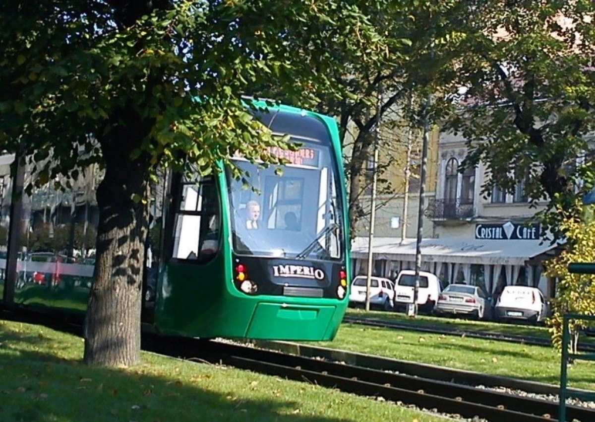 Astra Vagoane Arad va livra 18 tramvaie noi Primăriei Galați