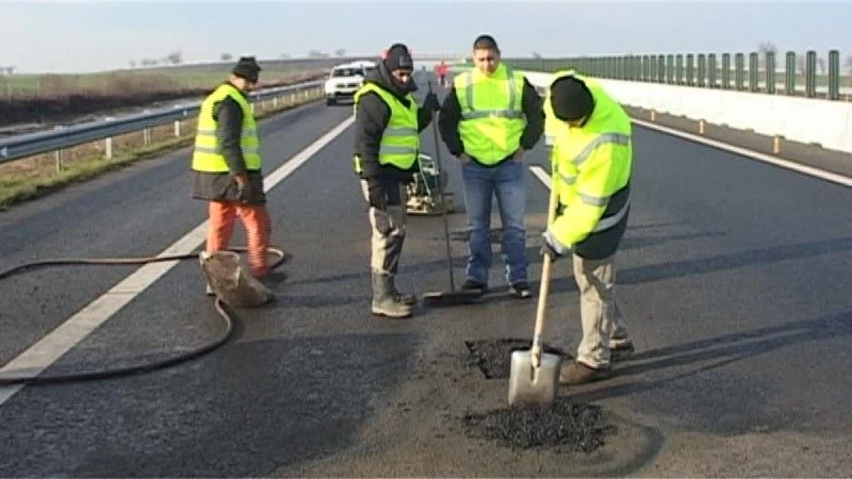 Atenție, șoferi! Lucrări de reparații pe autostrada Arad - Timișoara