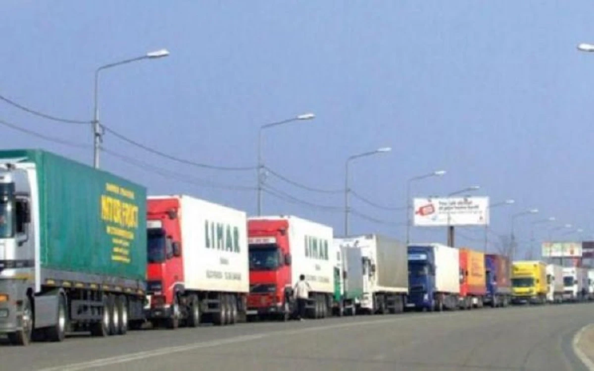 Atenție, șoferi! Restricţii de trafic pentru automarfare pe teritoriul Ungariei