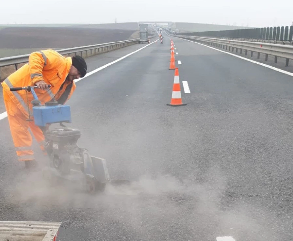 Atenție, șoferi! Se lucrează pe autostrada Arad - Timișoara