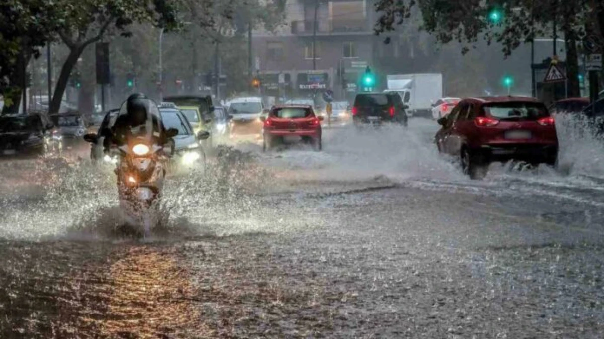  Atenţionare de călătorie: Precipitaţii abundente, furtuni şi vânt puternic, în Italia