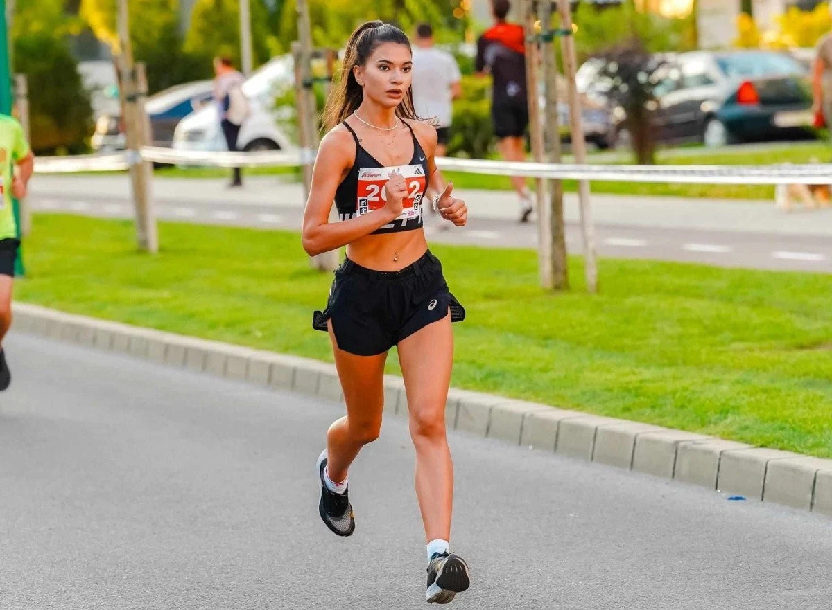 Atleta Diana Lătărețu aleargă la Mondialul de marș pe echipe și speră la calificarea la Jocurile Olimpice! (FOTO)