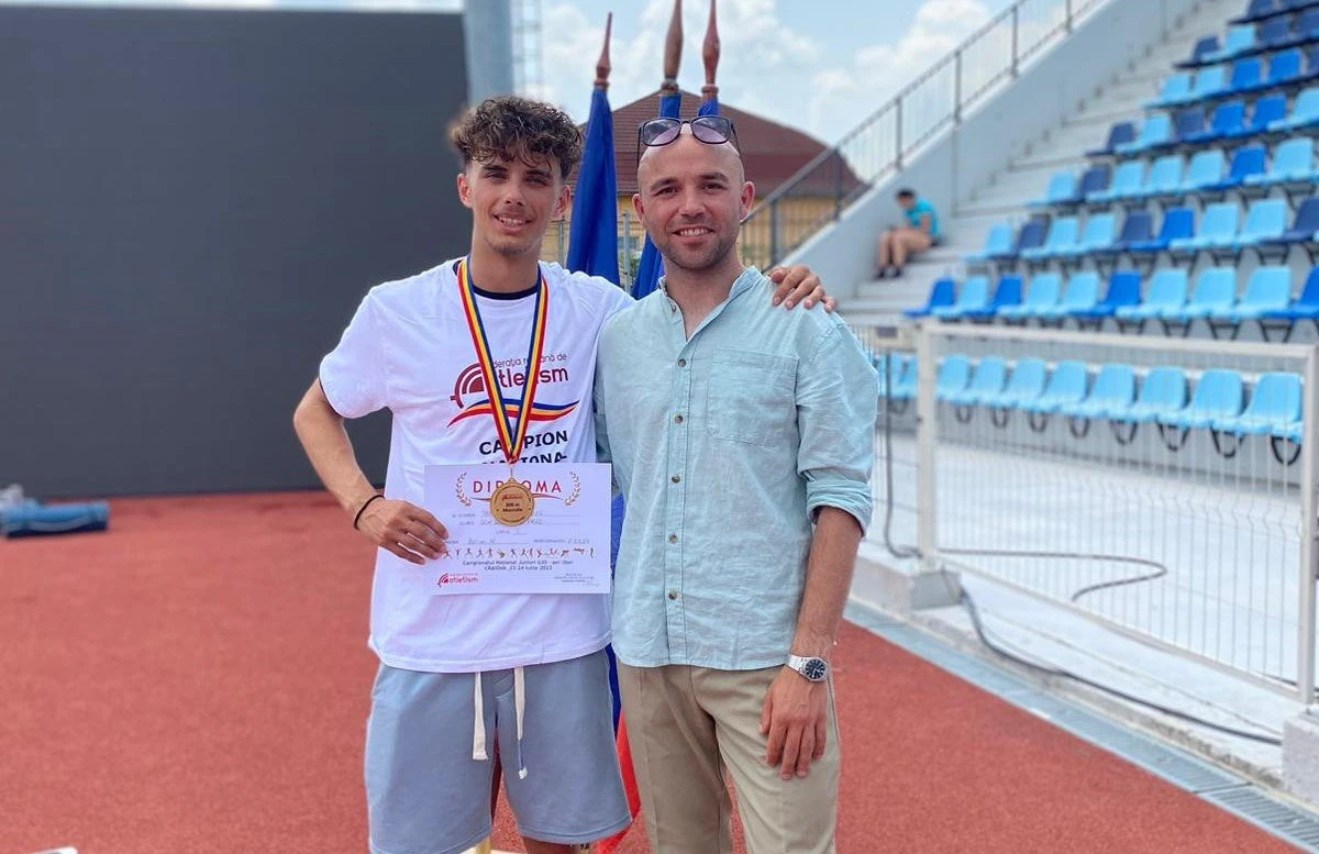 Atletul Adelin Pop, legitimat și la CSU Arad, este dublu campion național de juniori