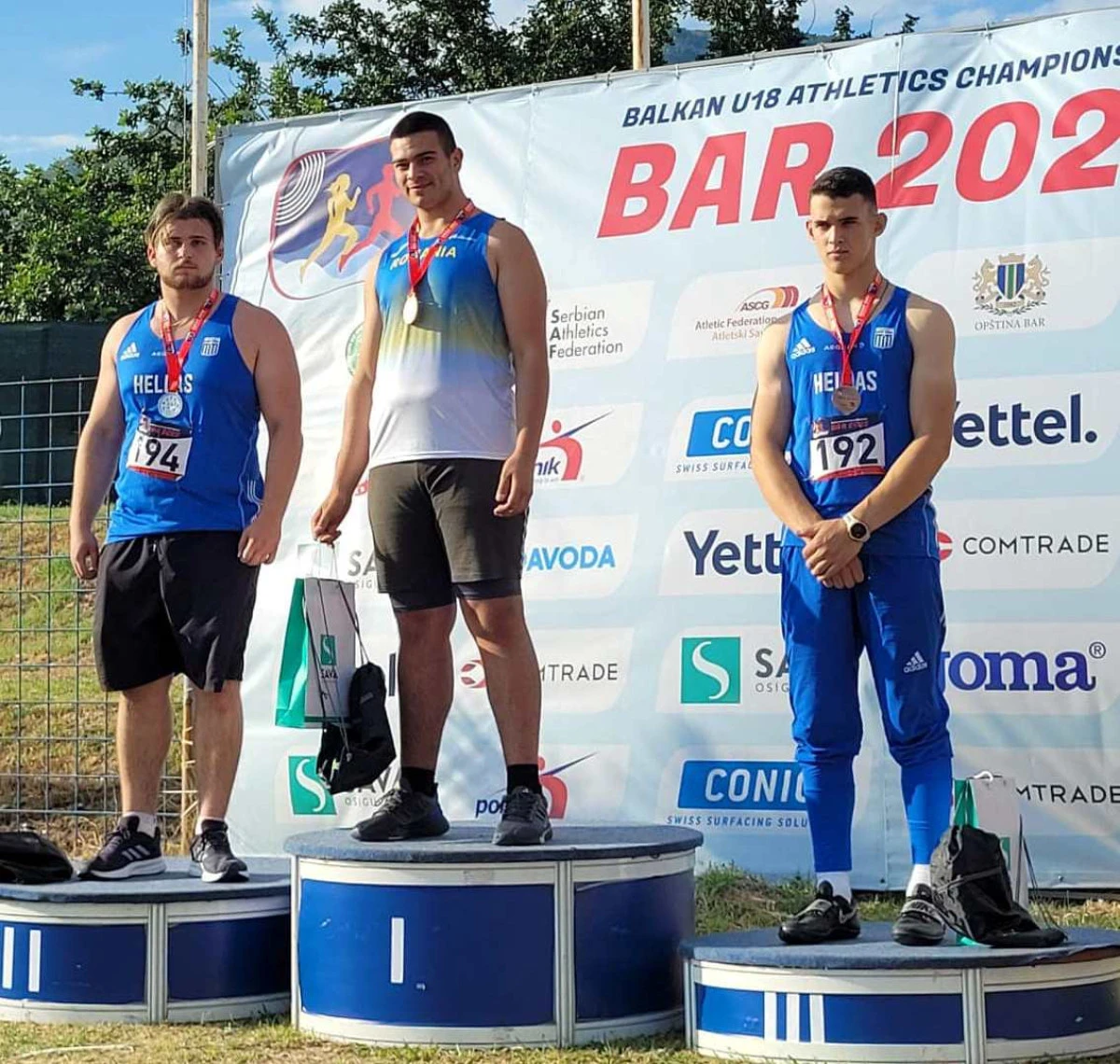 Atletul arădean Mihai Motorca este campion balcanic de cadeţi la aruncarea discului!