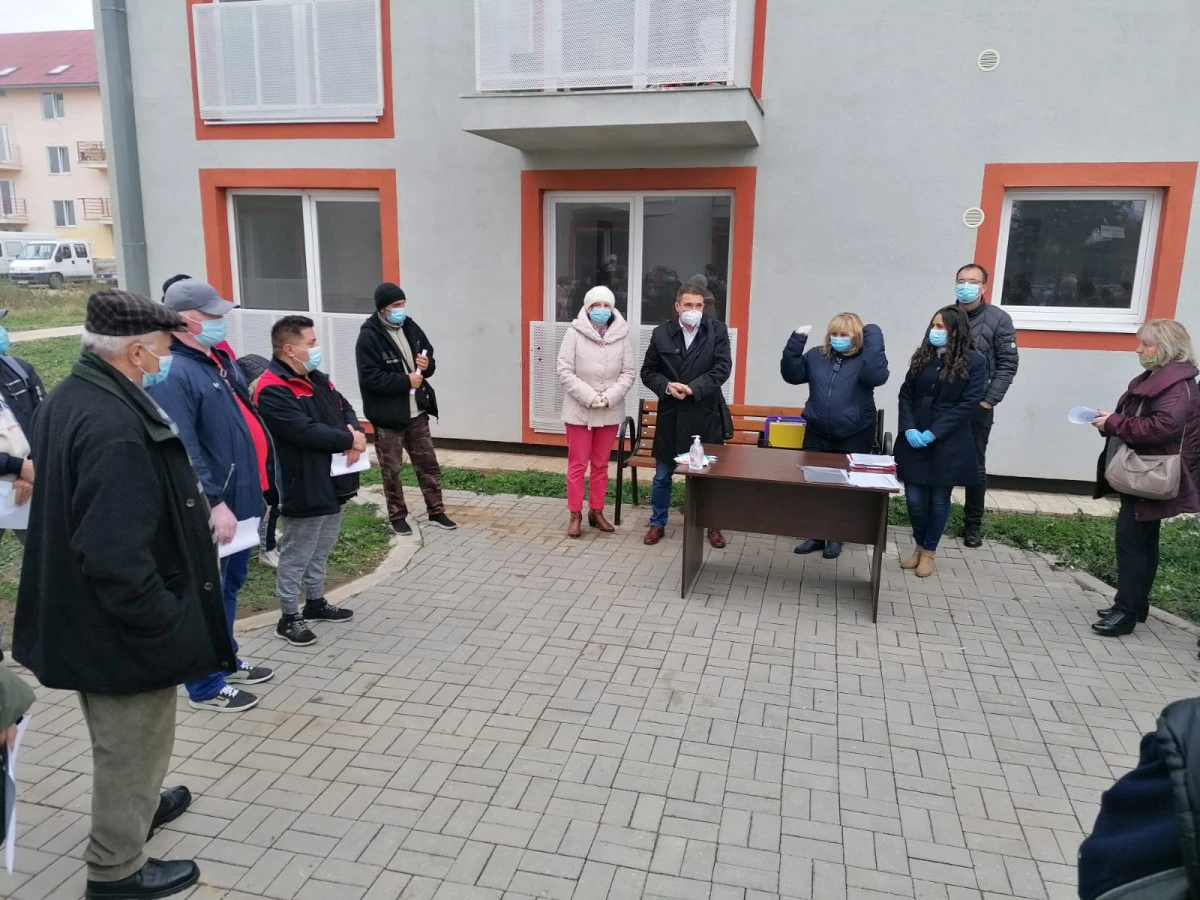 Au fost repartizate locuinţele de pe Tarafului