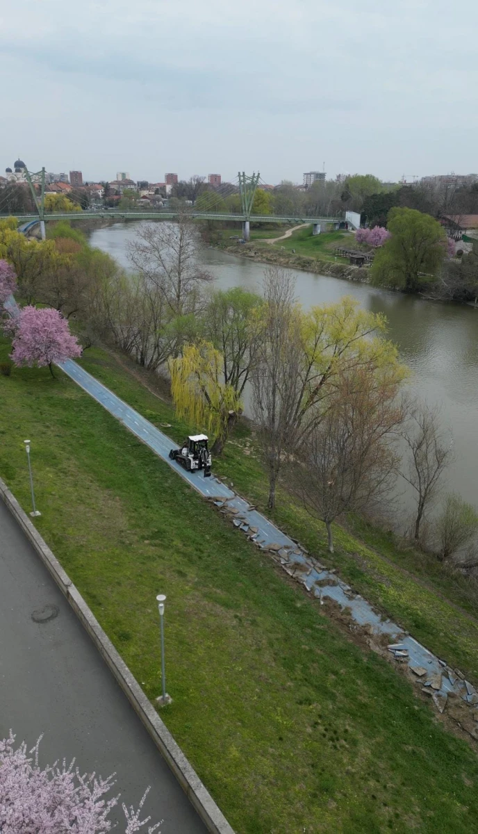 Au început lucrările de modernizare a malurilor Mureșului în municipiul Arad