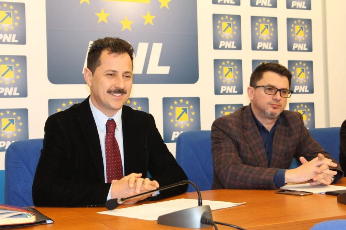 AUREL MARIS (PNL): "ESTE INUMAN CA OAMENII SA SE TREZEASCA LA ORA 4 SA FACA NAVETA LA SERVICIU"